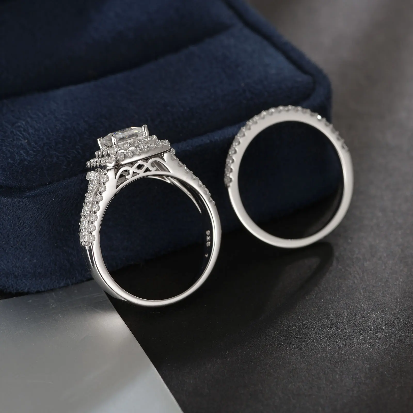 PRINCESS-CUT HALO RING — detail view