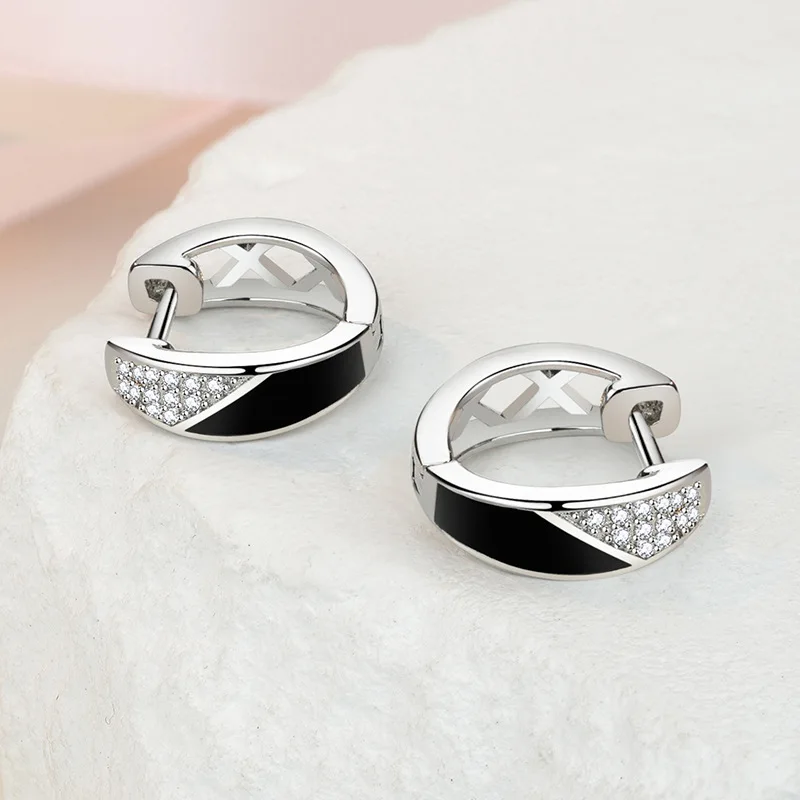 ZIRCONIA STUD AND CUFF SET — detail view